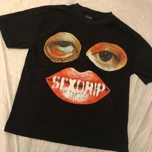 Instagram brand shirt